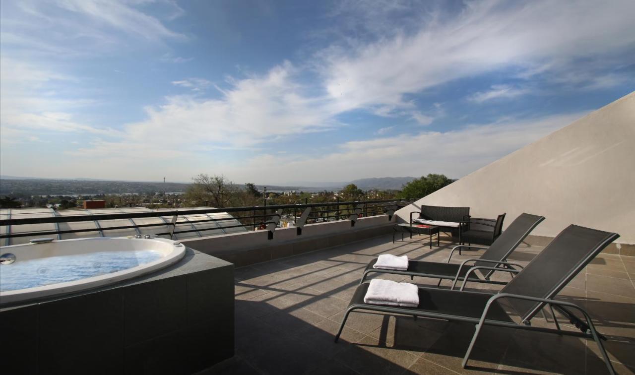 Pinares Panorama Suites, Spa & Convention Center Villa Carlos Paz Ngoại thất bức ảnh