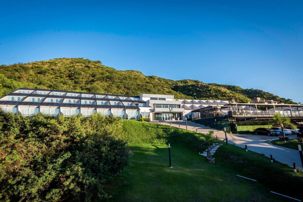 Pinares Panorama Suites, Spa & Convention Center Villa Carlos Paz Ngoại thất bức ảnh