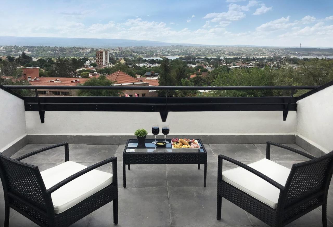Pinares Panorama Suites, Spa & Convention Center Villa Carlos Paz Ngoại thất bức ảnh