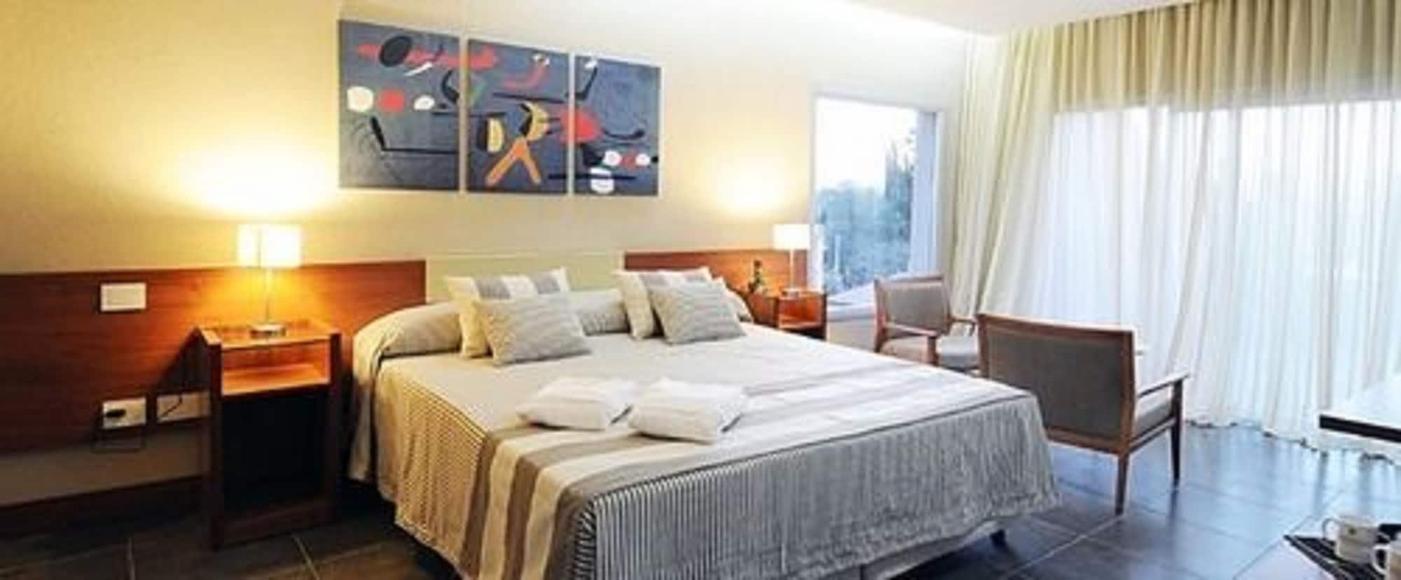 Pinares Panorama Suites, Spa & Convention Center Villa Carlos Paz Ngoại thất bức ảnh