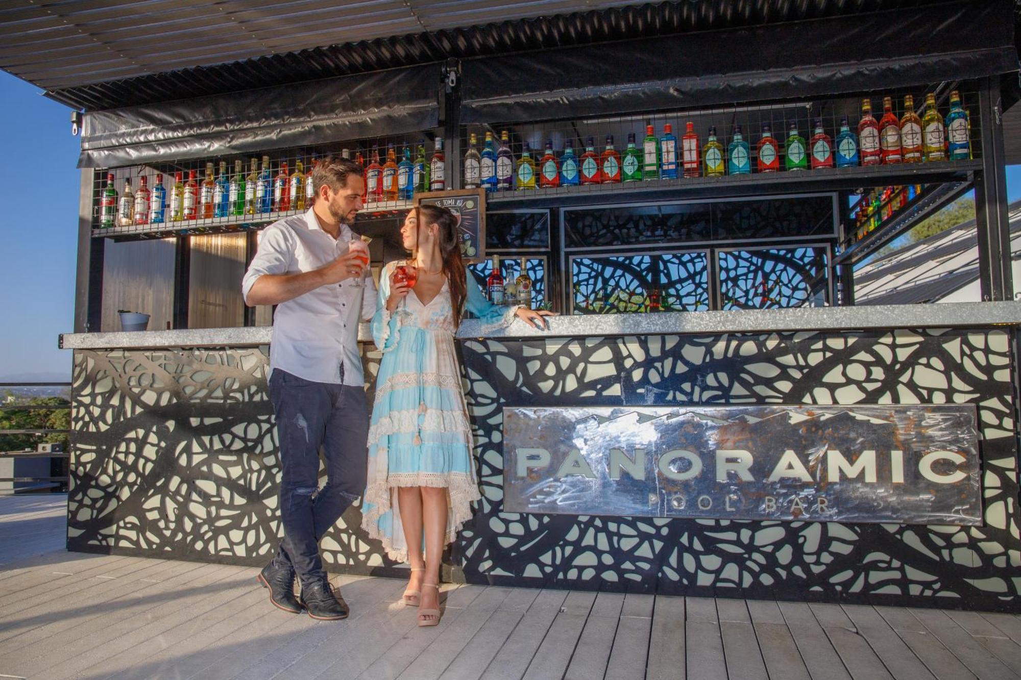 Pinares Panorama Suites, Spa & Convention Center Villa Carlos Paz Ngoại thất bức ảnh